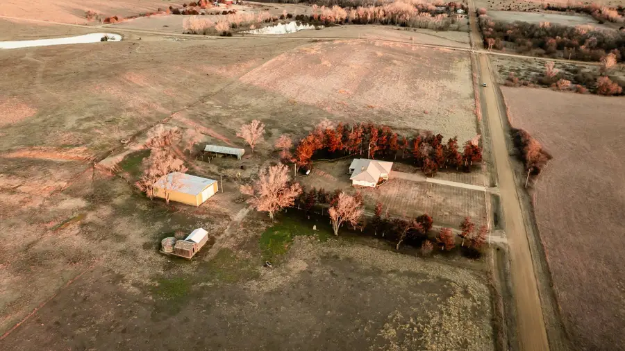 4853 N Hohneck Rd, Tescott, KS 67484 - Image #3