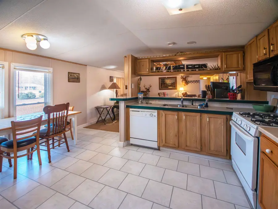 404 S Howard, Howard, KS 67349 - Image #3