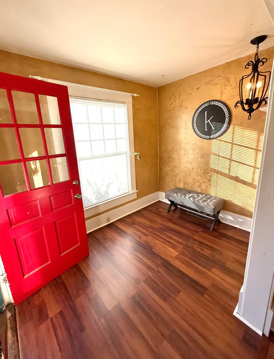 718 S Oak St, Pratt, KS 67124 - Image #3