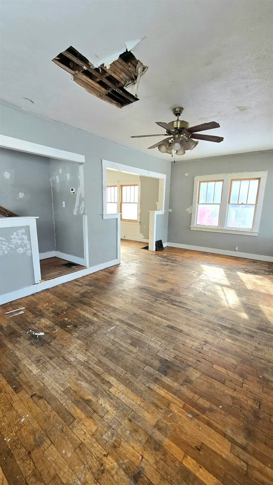 106 N West Pl, Salina, KS 67401 - Image #3