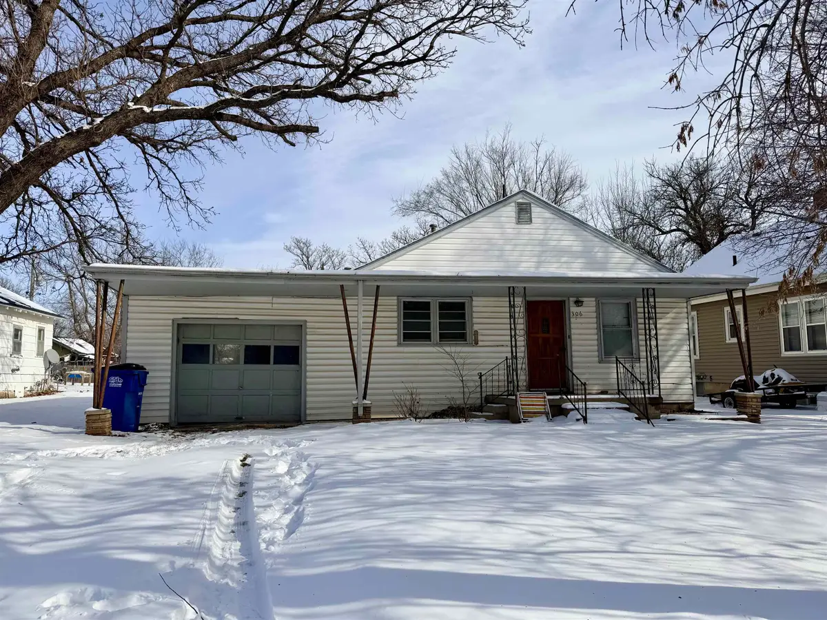 306 N Sturges Ave, Potwin, KS 67123 - #1