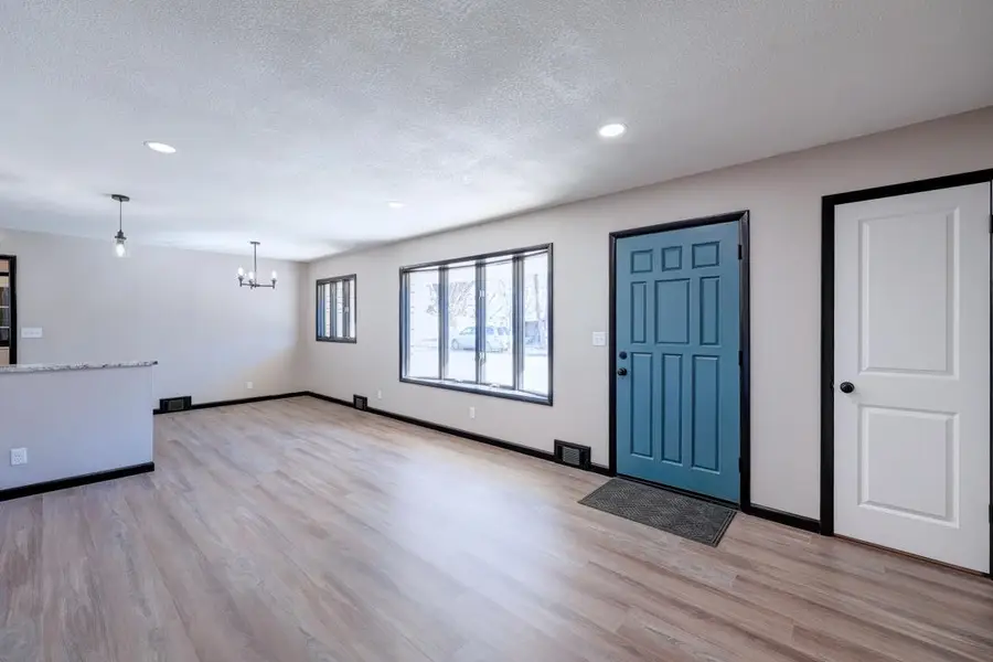 1719 Maris St, Winfield, KS 67156 - #2