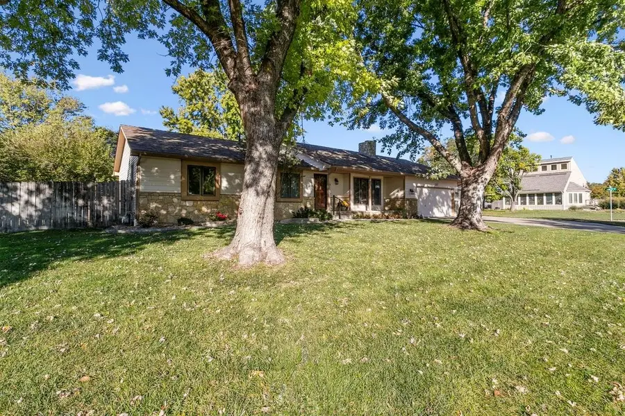 257 S Village Rd, Andover, KS 67002 - Image #2