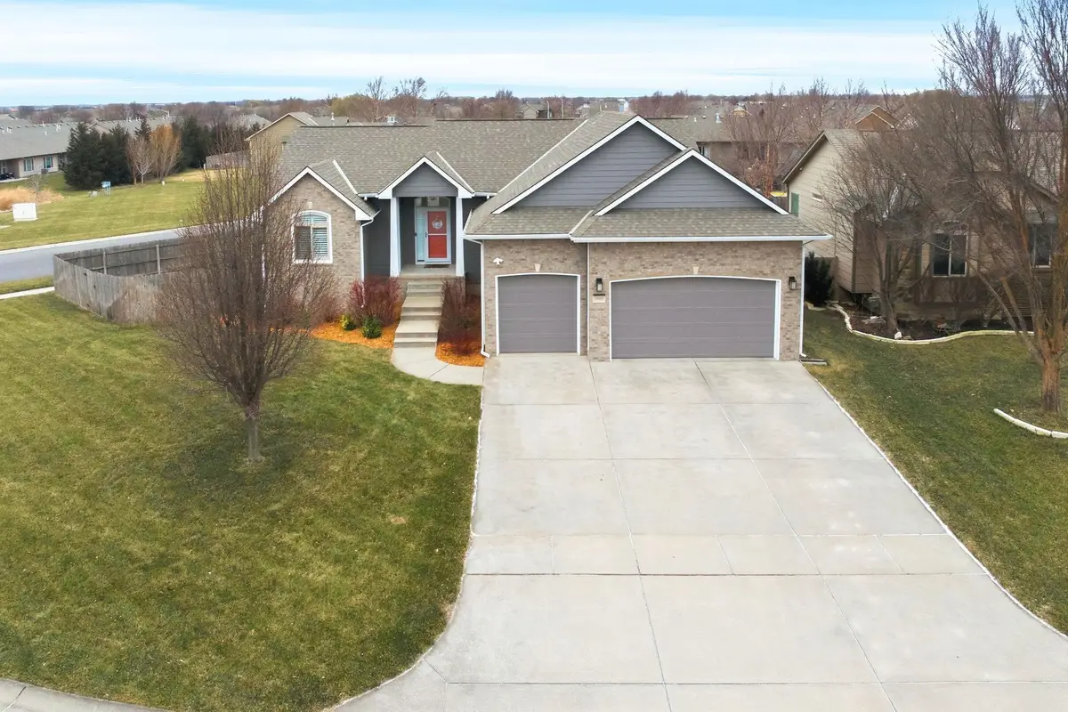 10909 W Hampton Lakes St, Maize, KS 67101 - #1