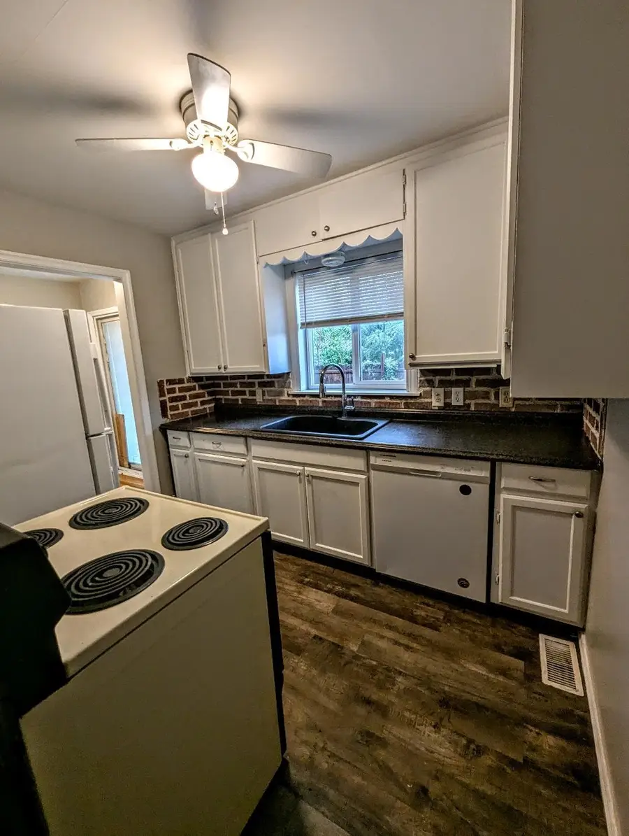 1701 S Erie St, Wichita, KS 67211 - #3