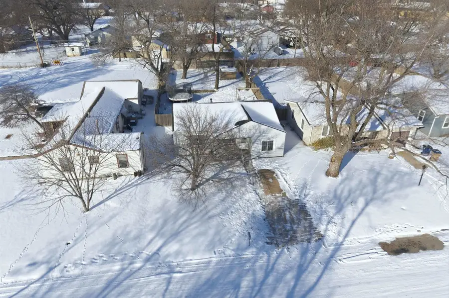 129 S Kokomo Ave, Derby, KS 67037 - Image #2