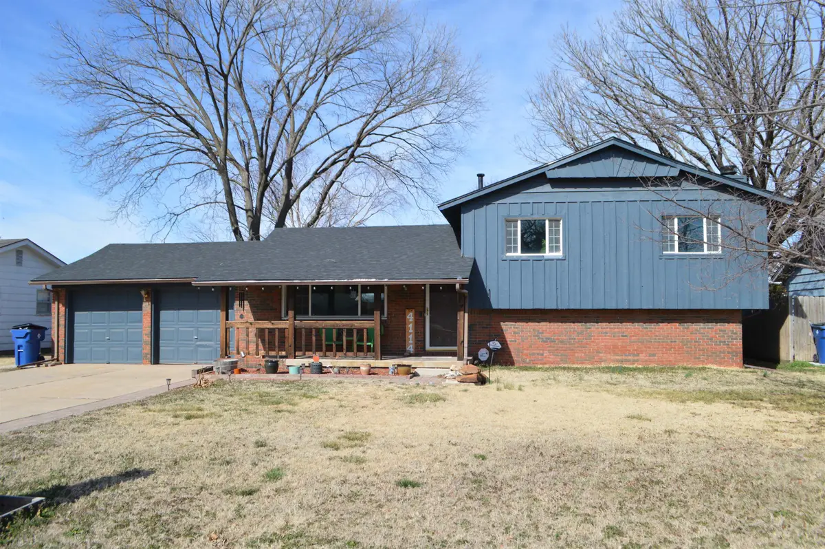 4114 W Bella Vista St, Wichita, KS 67212 - #1