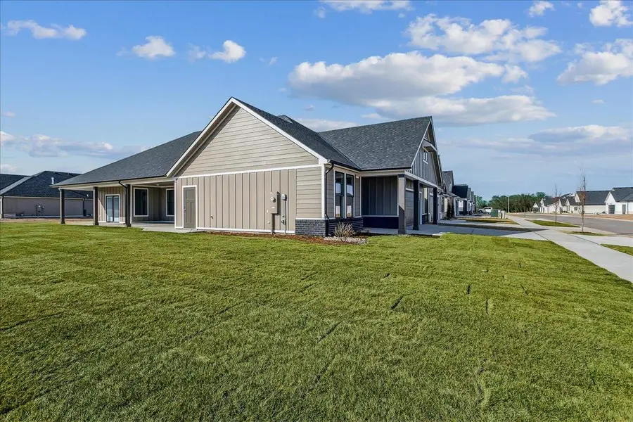 14224 Barn Owl Ct, Wichita, KS 67235 - #3