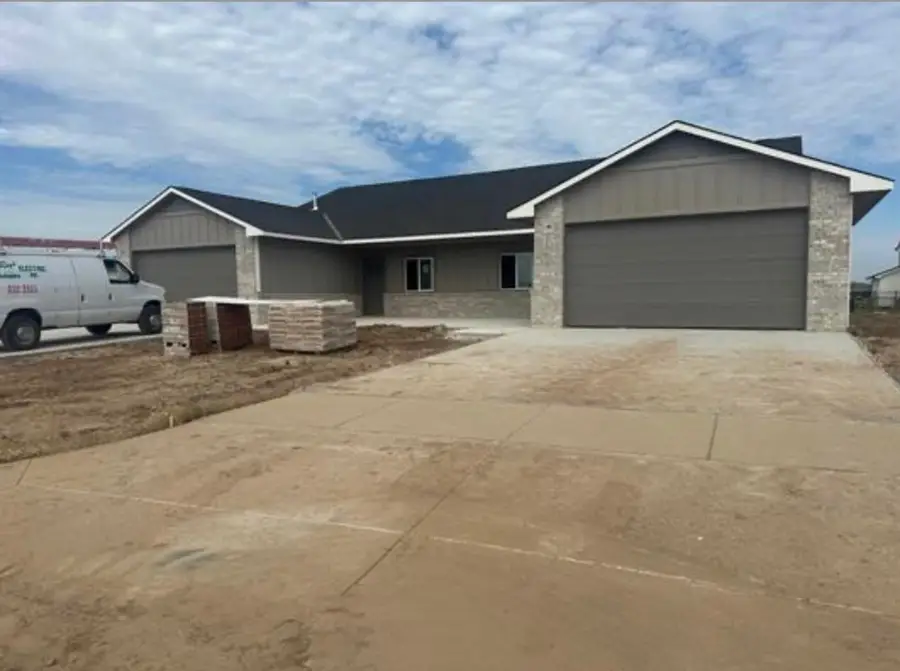 12267 W Northstar St, Maize, KS 67223 - #3