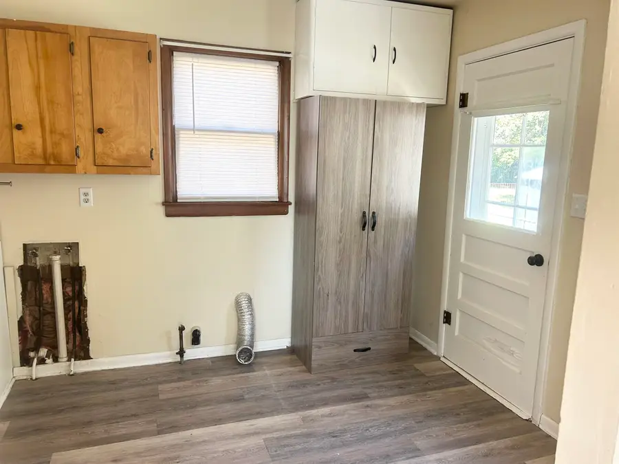 401 N Park St, Wellington, KS 67152 - #3