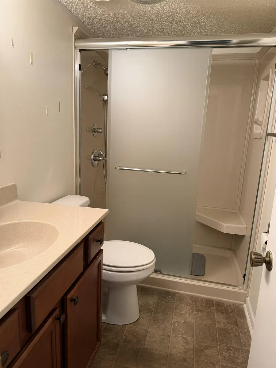 1500 E 10th Ave, Winfield, KS 67156 - #2