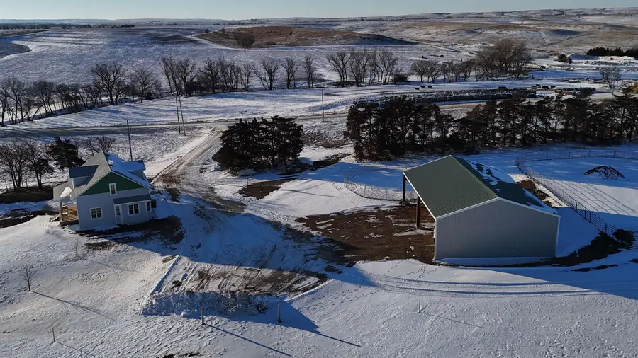1675 O Rd, Glen Elder, KS 67446 - #3