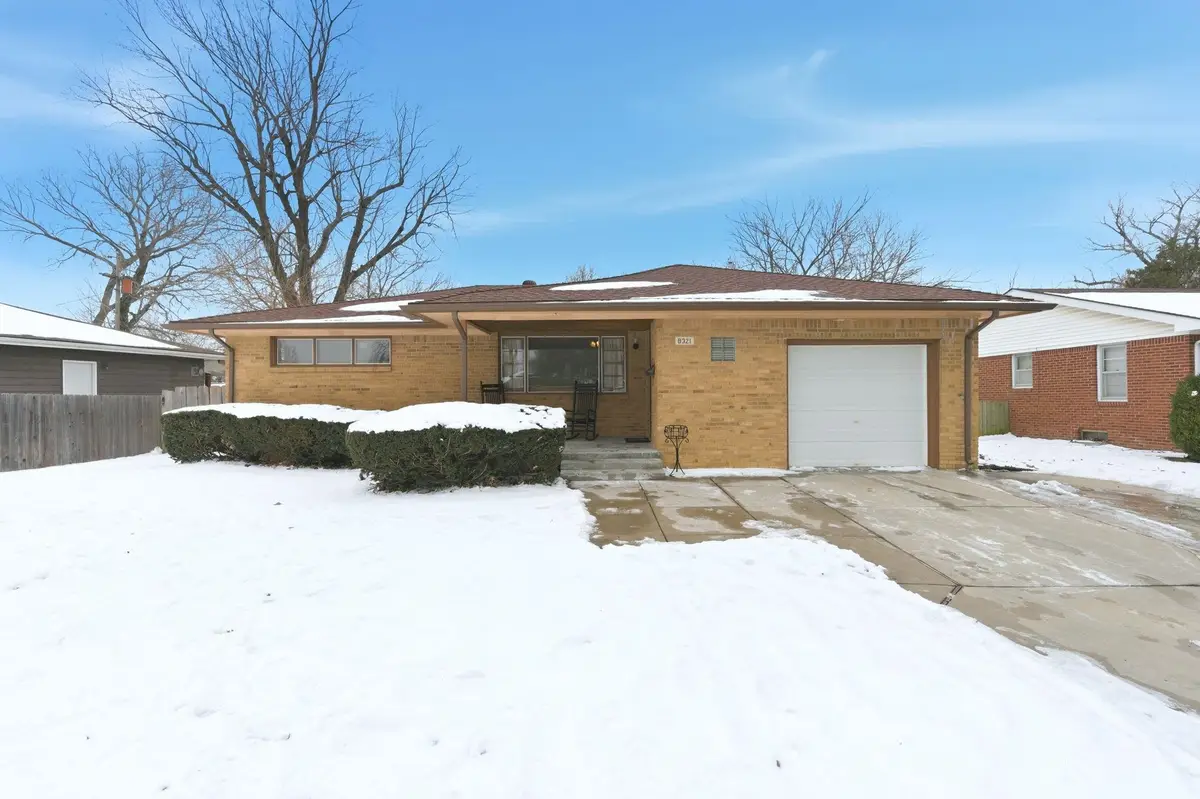 8321 E Rose Ln, Wichita, KS 67207-2241 - #1