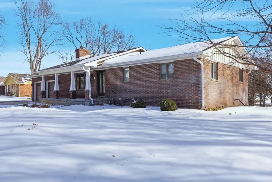 4 Park View Rd., Hesston, KS 67062 - #3