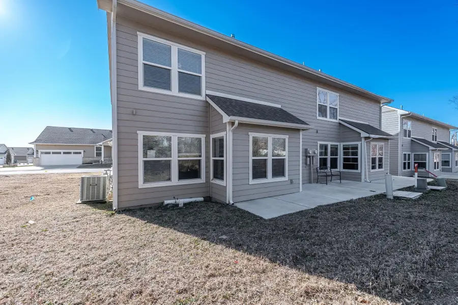 331 N 127th St E Bldg 8/107, Wichita, KS 67206 - #3