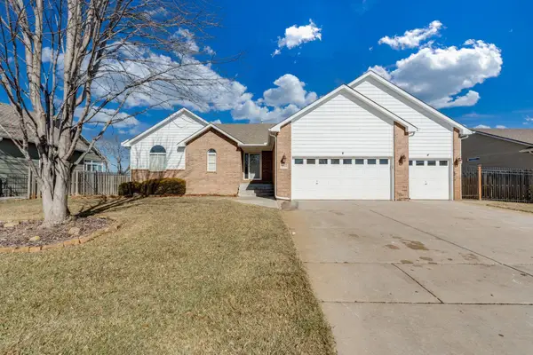 2516 E Saint Andrew Ct, Goddard, KS 67052-8539
