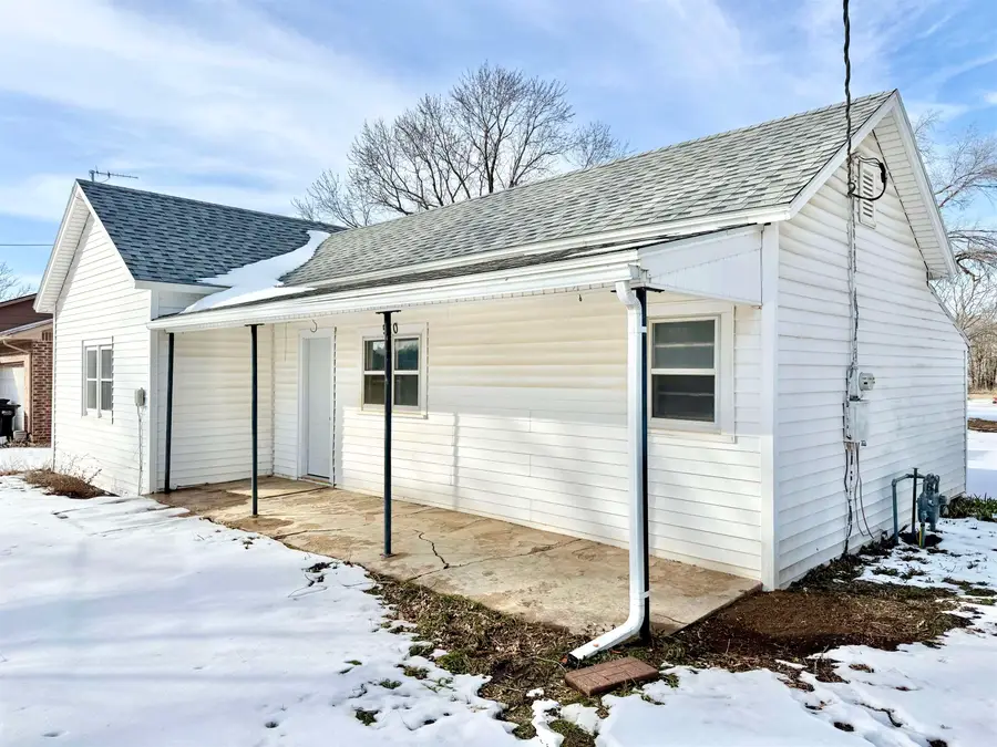 510 W Burns Ave, Norwich, KS 67118 - #2