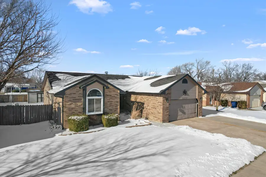 5433 S Stoneborough St, Wichita, KS 67217 - #2