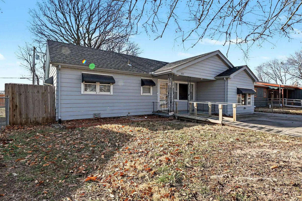 2869 S Mosley St, Wichita, KS 67216 - Image #1