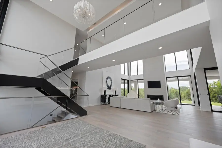 1307 E Bluestem Ct, Andover, KS 67002 - #2