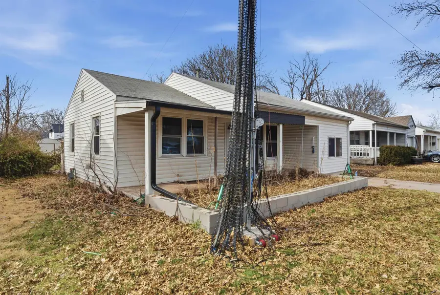 1751 S Volutsia Ave, Wichita, KS 67211 - #2