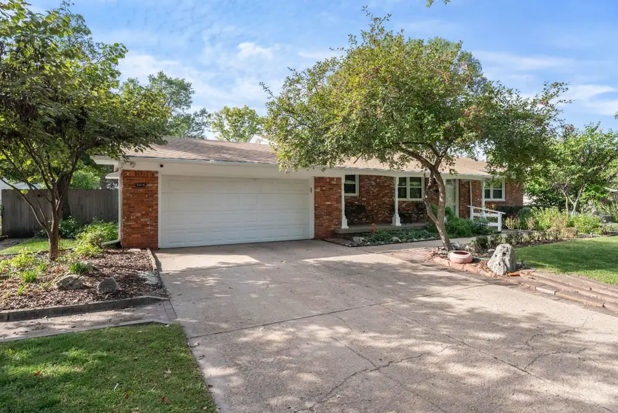 9015 W 11th St N, Wichita, KS 67212 - #2