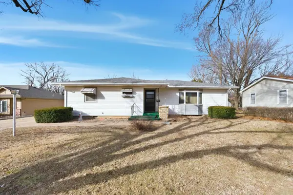 521 Village Rd, El Dorado, KS 67042