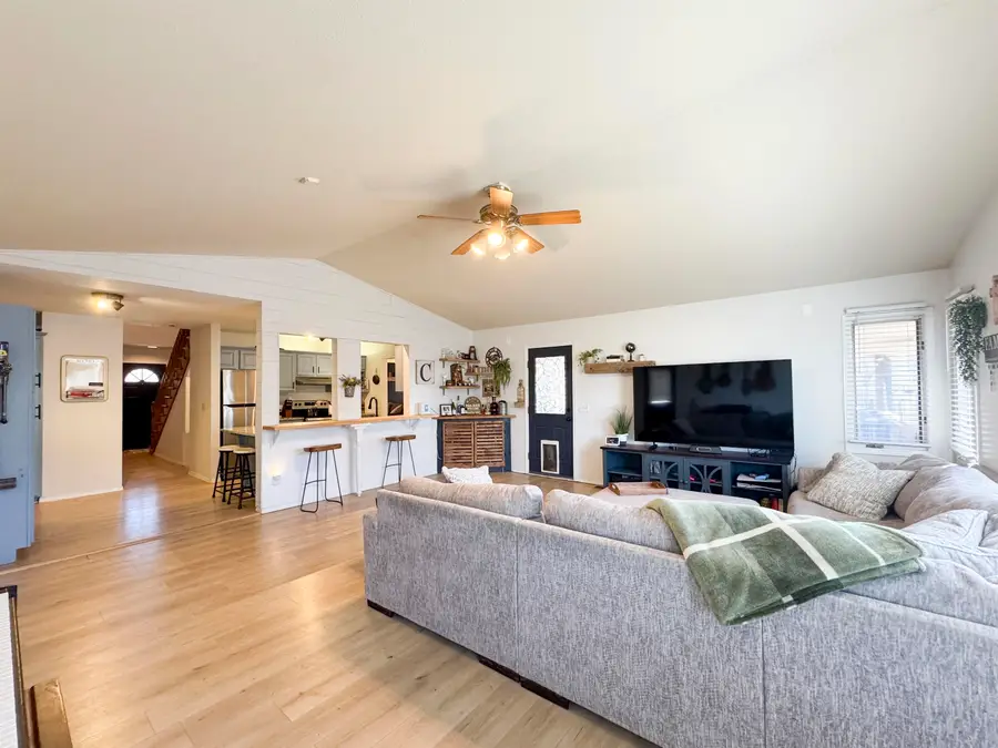 157 S Peachwood Dr., Haysville, KS 67060 - #3