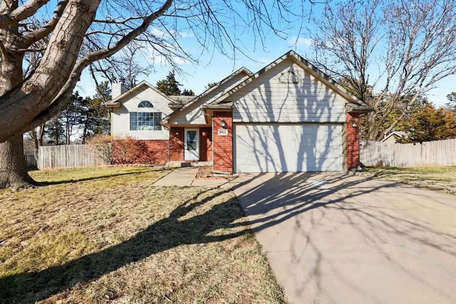 8914 W Meadow Knoll Ct, Wichita, KS 67205 - #2