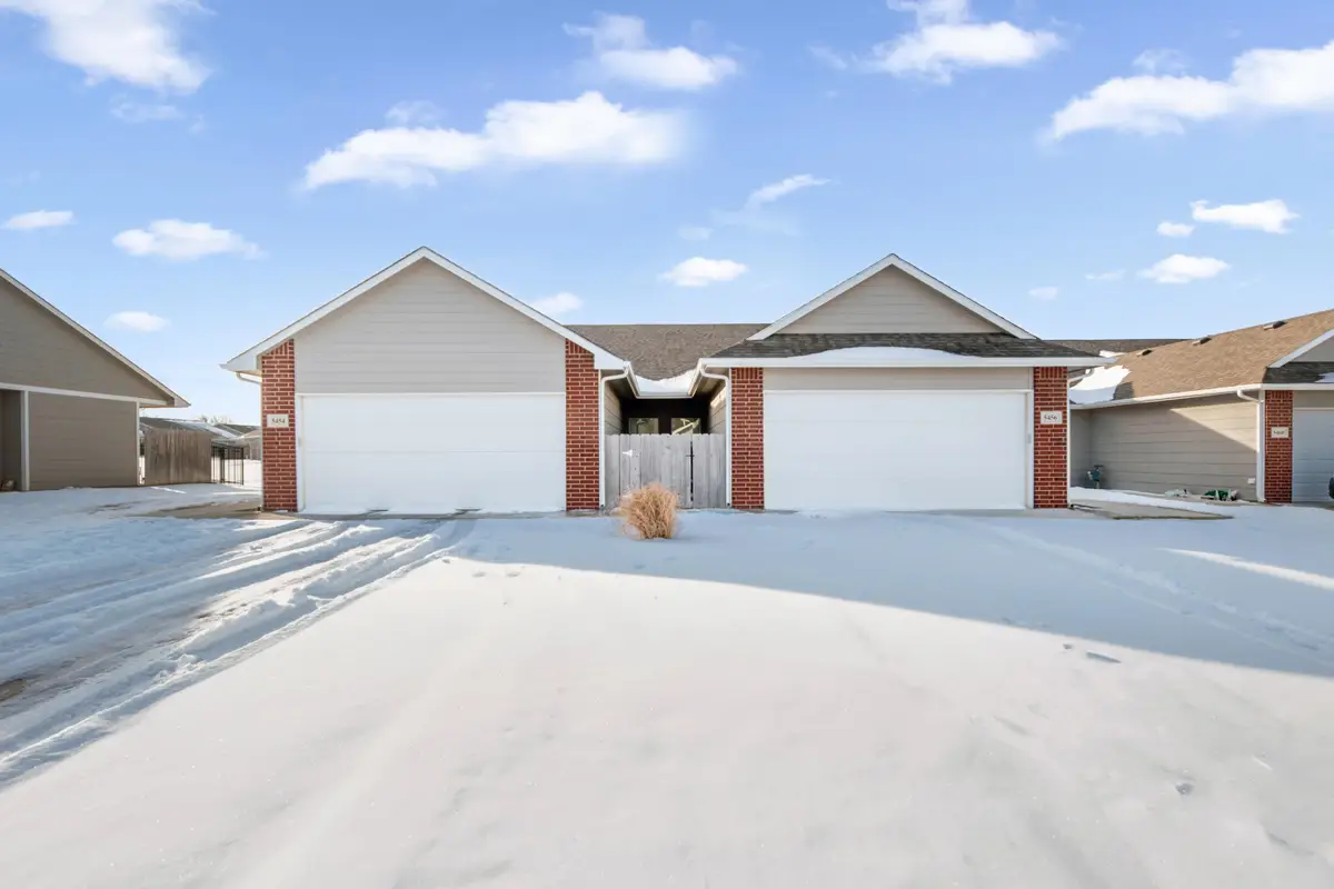 5454/5456 E Colburn Ct, Bel Aire, KS 67220 - #1