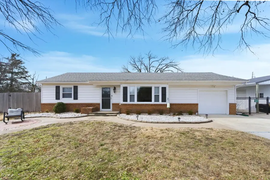 421 Epp St, Andover, KS 67002 - #2