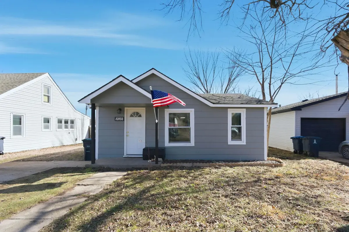 908 N Denver St, El Dorado, KS 67042 - #1