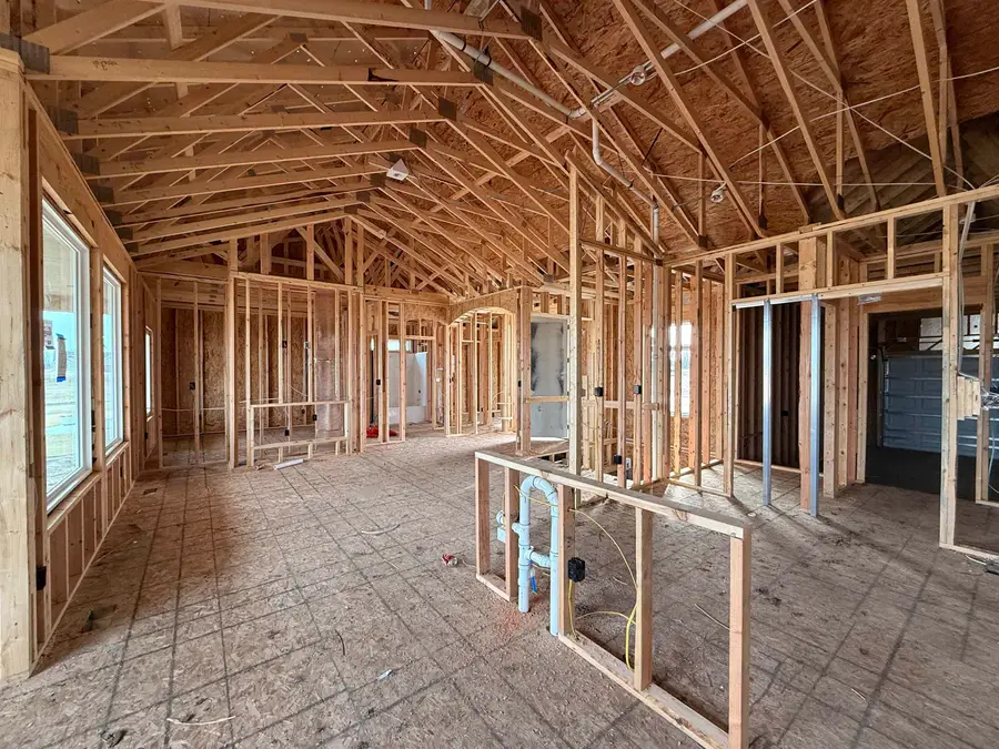 2636 S Clear Creek St, Wichita, KS 67230 - #2