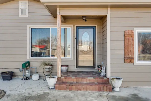 1821 W 21st St S, Wichita, KS 67217-2133