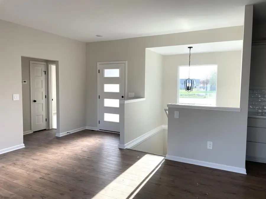 1204 Main, Halstead, KS 67056 - #2