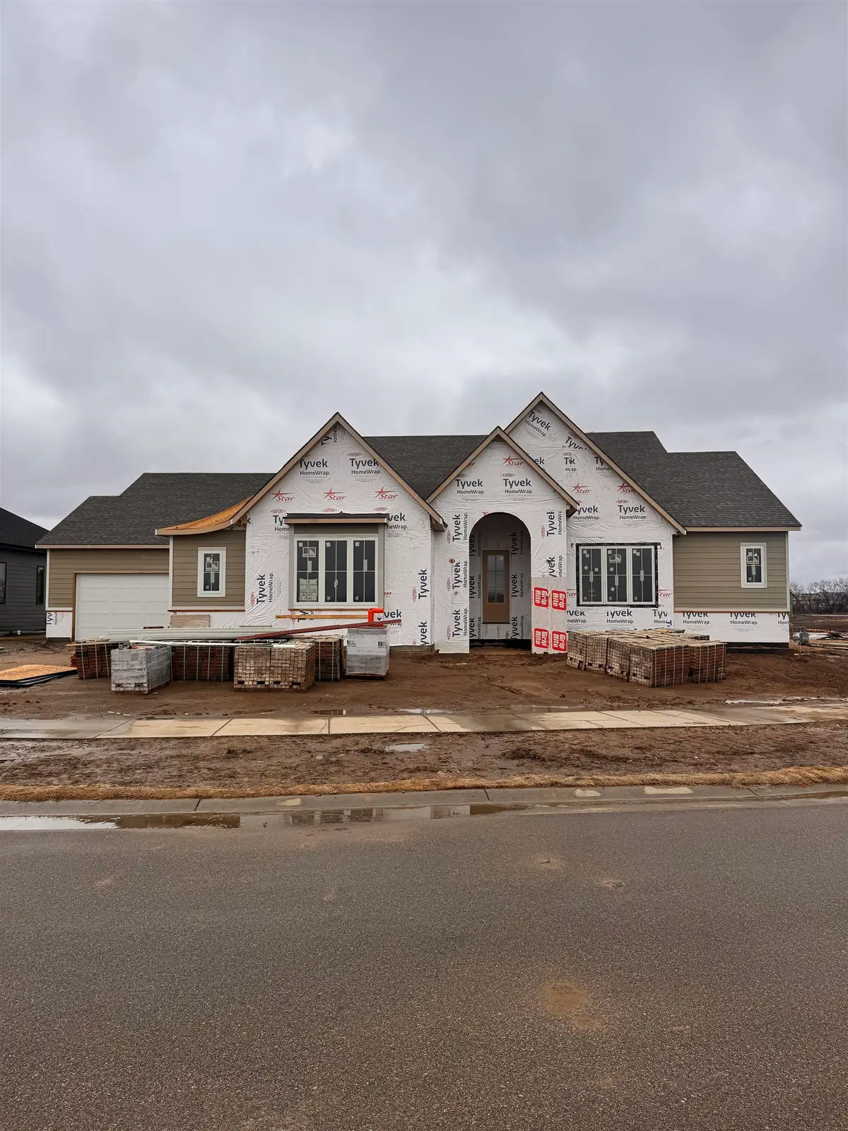 2310 N Sagebrush St, Wichita, KS 67230 - #1