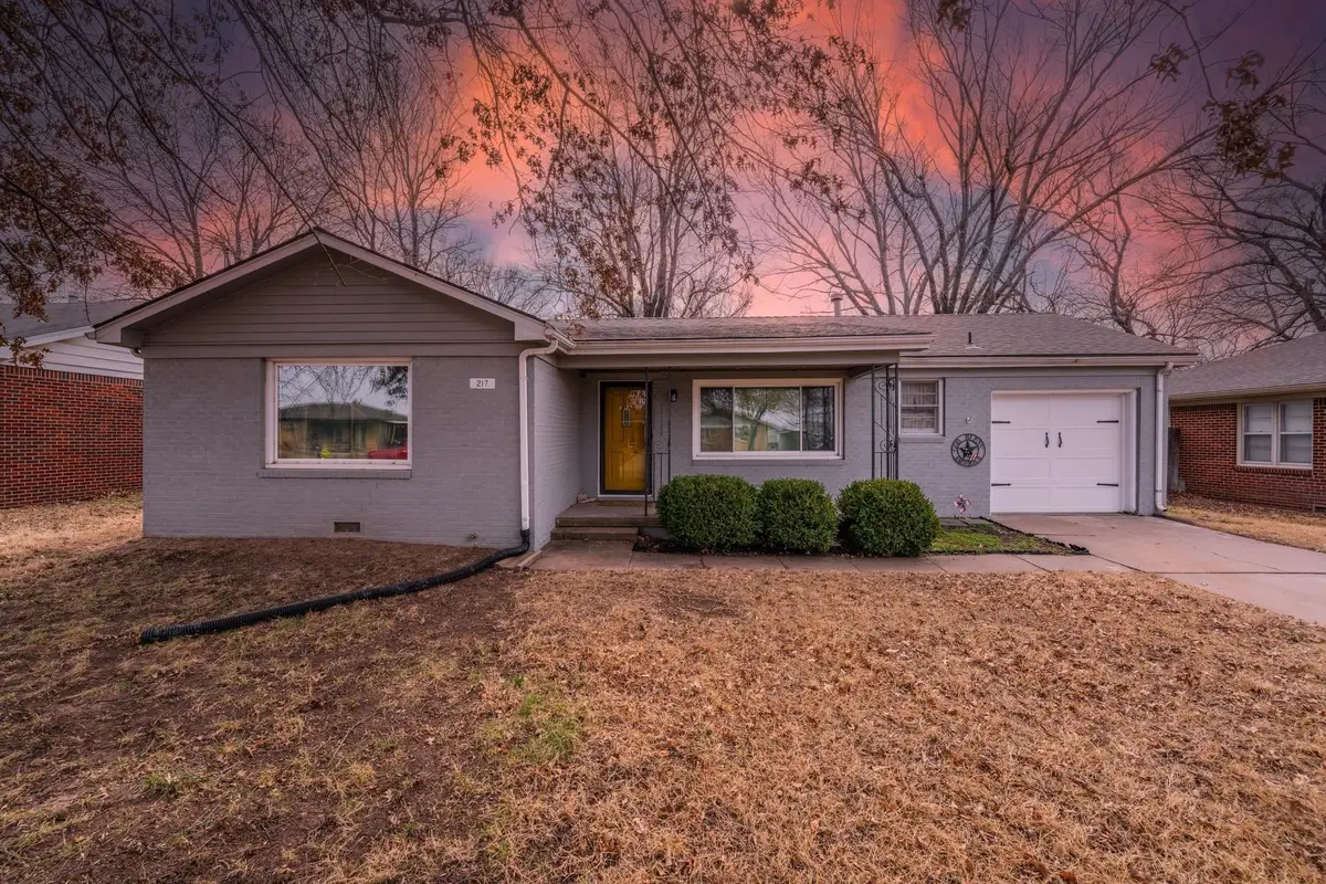 217 E Filmore, Mulvane, KS 67110 - #1