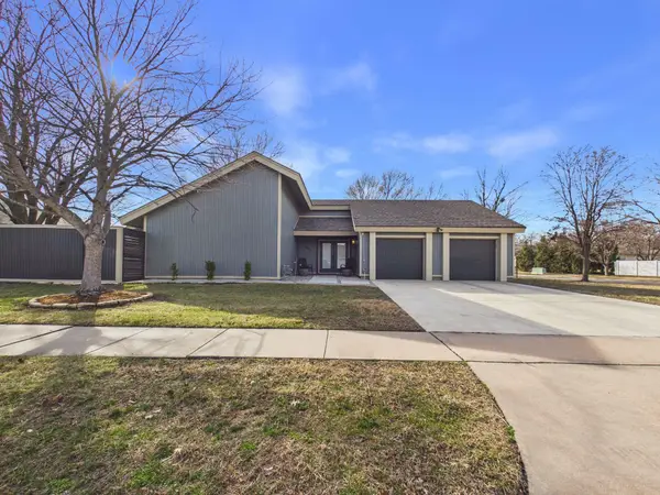 2225 N Hathway Cir, Wichita, KS 67226