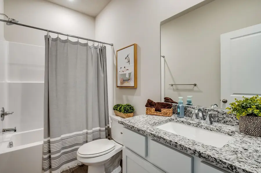 3022 E Highridge St, Park City, KS 67147 - #3