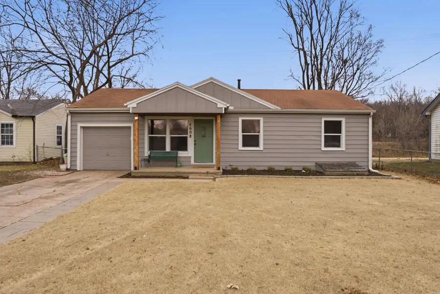 460 Turkle Ave, Haysville, KS 67060 - #2