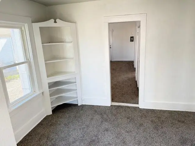 837 N Oliver Ave, Wichita, KS 67208 - #2