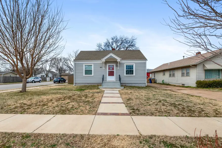 401 N Marshall St, Cheney, KS 67025 - #2