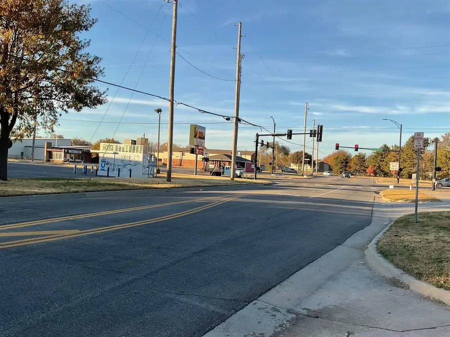 642 N Sheridan St, Wichita, KS 67203 - #3