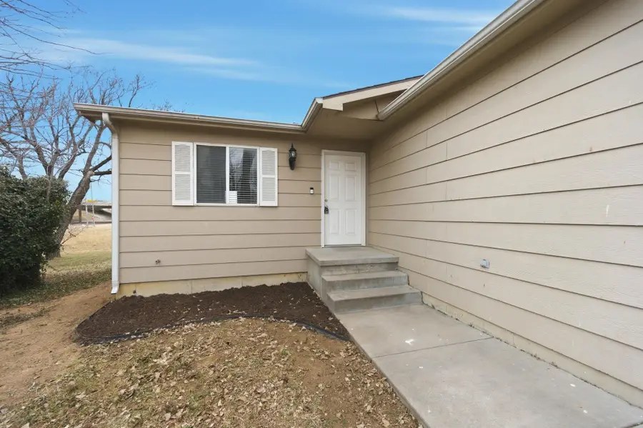249 S Doris St, Wichita, KS 67209 - #3