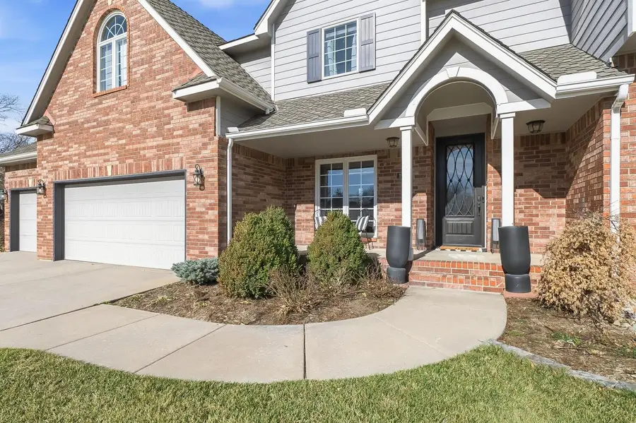 109 N Chelmsford Ct, Wichita, KS 67230 - #3