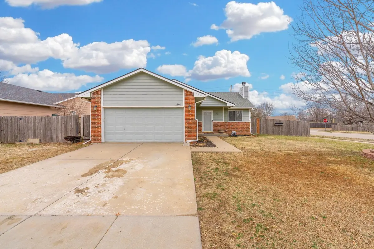 2301 S Westgate St, Wichita, KS 67209 - #1