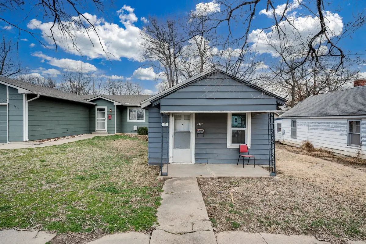 1230 Osage St, Augusta, KS 67010 - #1