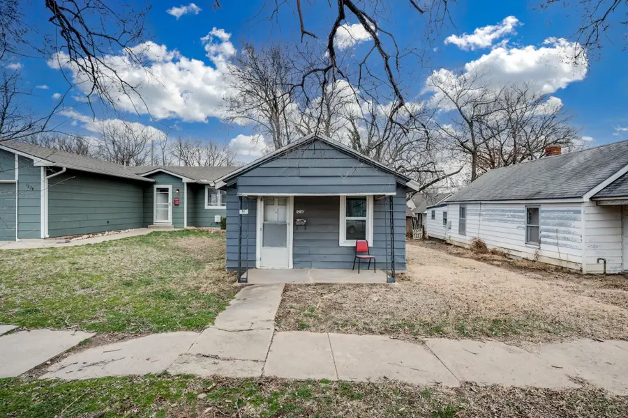 1230 Osage St, Augusta, KS 67010 - #2