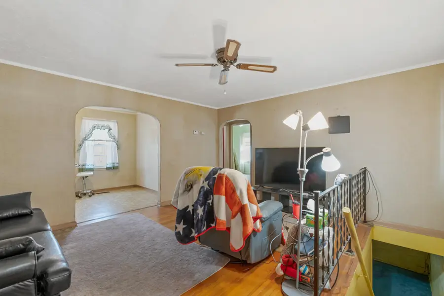 2430 S Washington Ave, Wichita, KS 67216 - #2