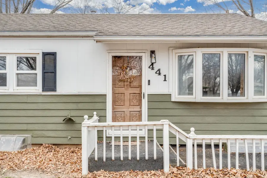 441 N 9th St, Towanda, KS 67144-8800 - #2